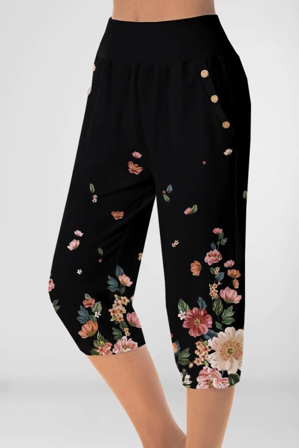Plus Size Casual Black Plant Floral Print Pocket Capris Pants